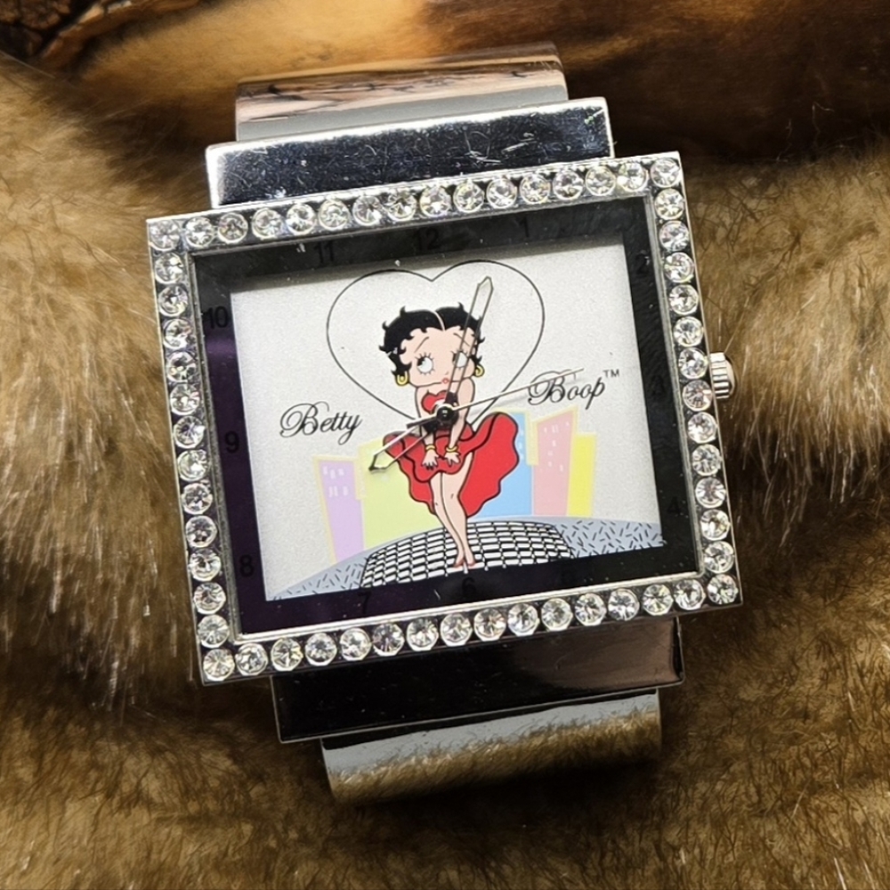 Betty Boop Cuff Watch RARE Silver Tone Embedded Crystals Sz 6 - 7  New Battery